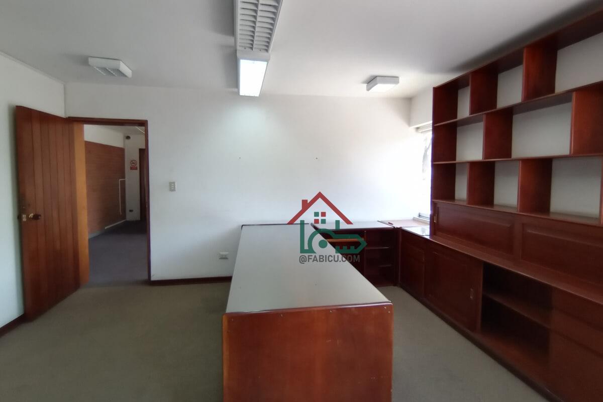 f10005-venta-oficina-san-isidro 04