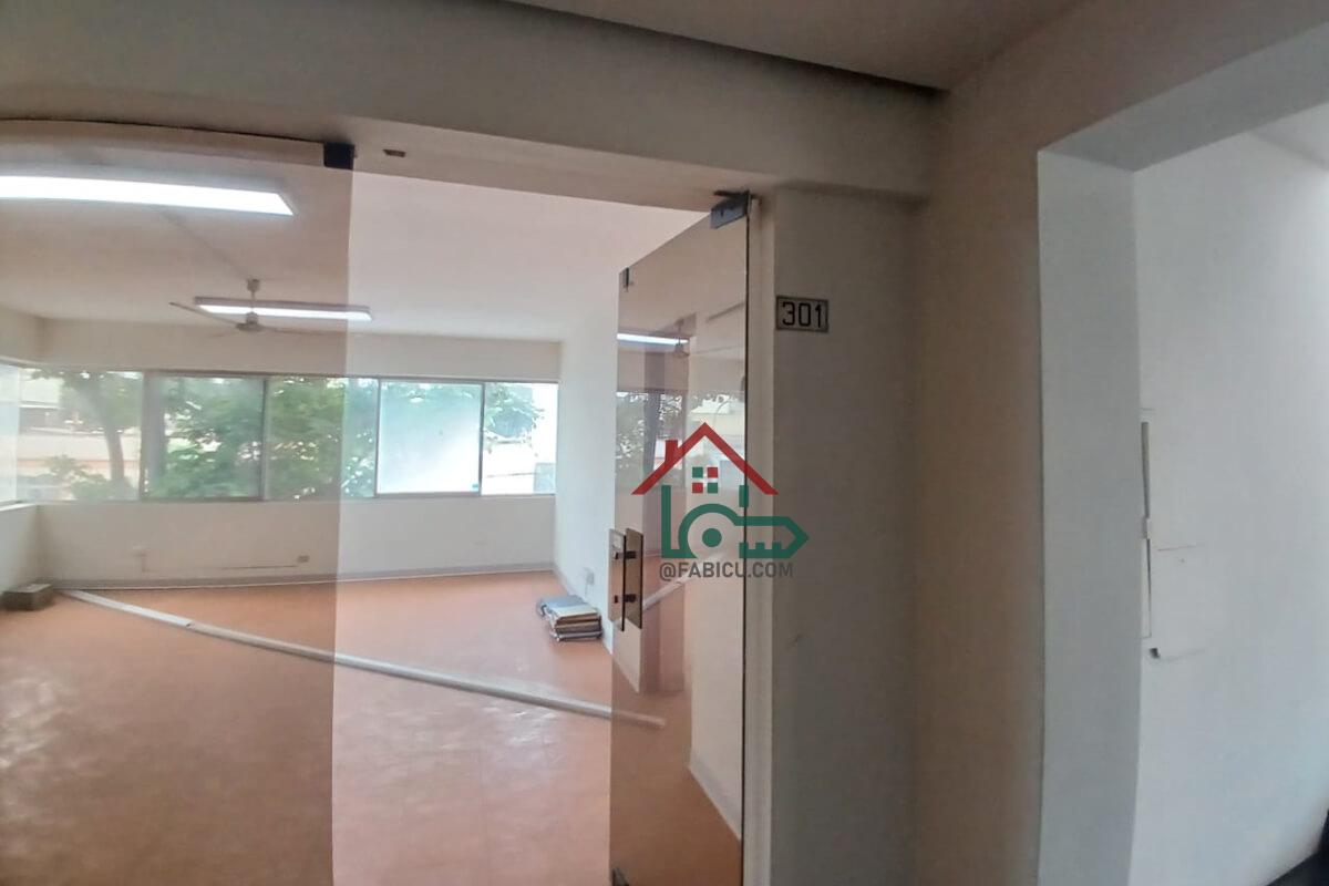 f10081-alquiler-oficina-san-isidro 09